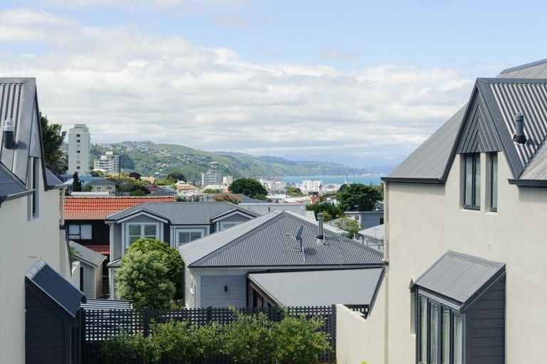 Photo of property in 13/14 Harriett Street, Thorndon, Wellington, 6011