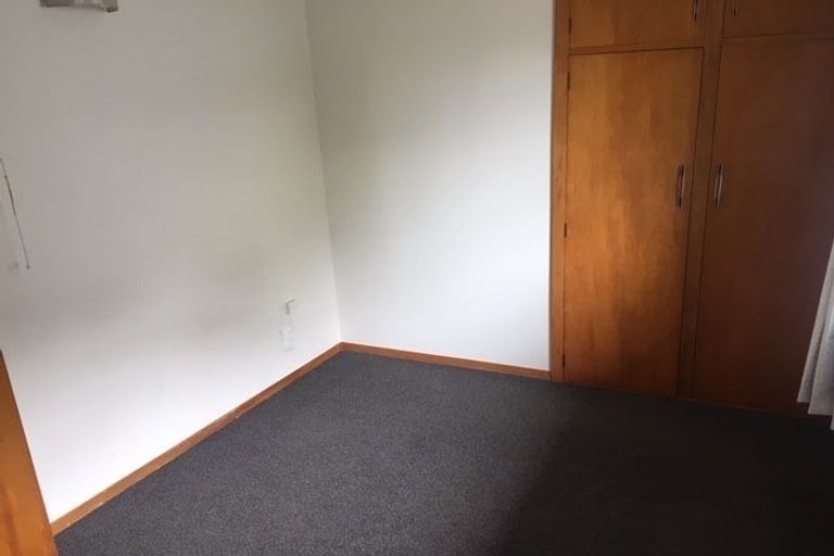 Photo of property in 1/32 Landsdowne Terrace, Cashmere, Christchurch, 8022