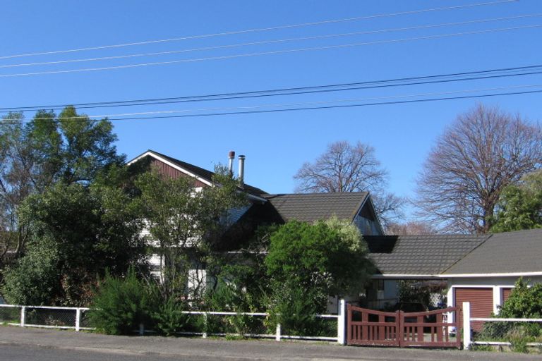 Photo of property in 17 Coradine Street, Masterton, 5810