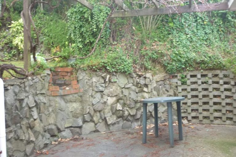 Photo of property in 7 The Drive, Tawa, Wellington, 5028