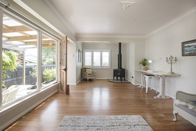 Photo of property in 4 Lynbert Road, Lynmore, Rotorua, 3010