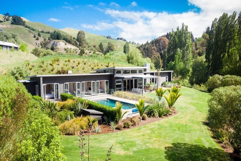 Photo of property in 244 Blackbarn Road, Havelock North, 4294