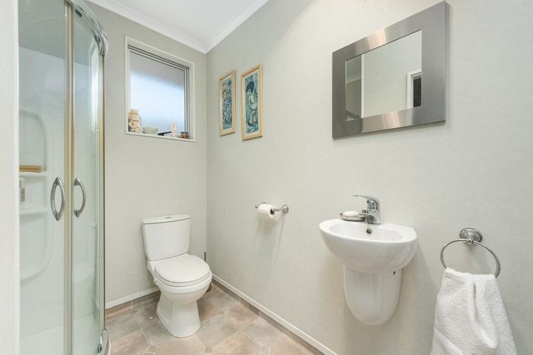 Photo of property in 4 Jonathon Street, Brookfield, Tauranga, 3110