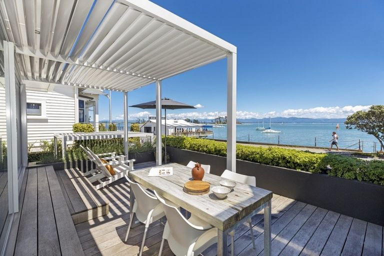 Photo of property in 343 Wakefield Quay, Stepneyville, Nelson, 7010