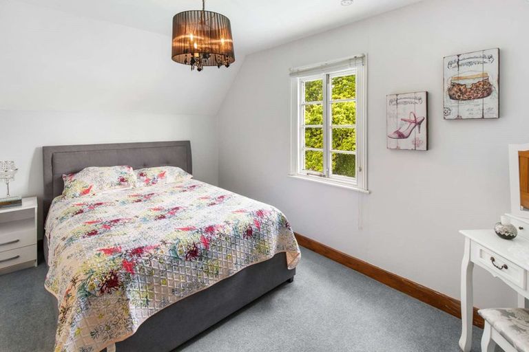 Photo of property in 15 Daniell Street, Bulls, 4818