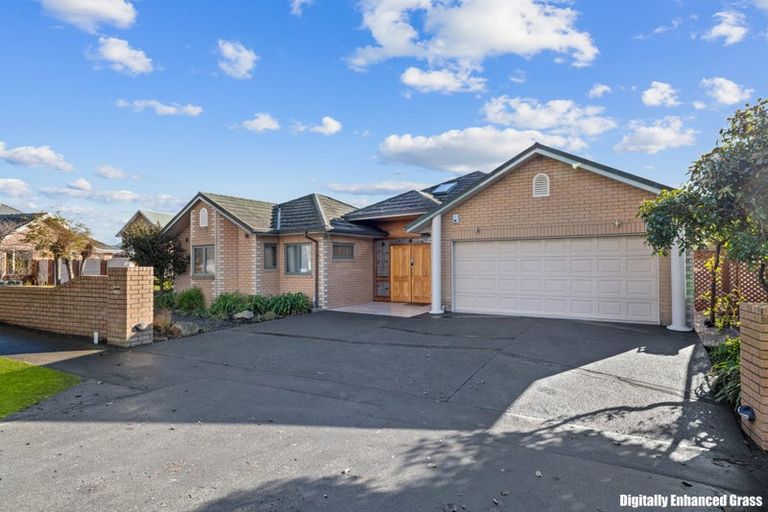 Photo of property in 128 Lake Terrace Road, Burwood, Christchurch, 8061