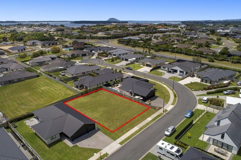 Photo of property in 11 Charlotte Drive, Omokoroa, 3114