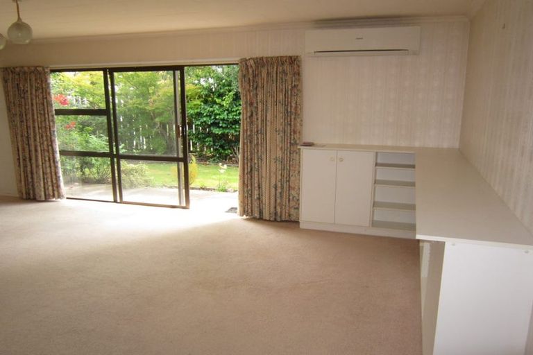 Photo of property in 2 Bevan Place, Otaki, 5512