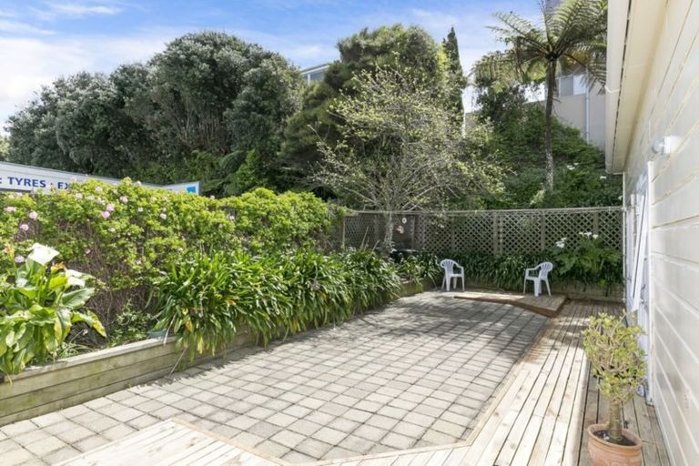 Photo of property in 30 Luxford Street, Berhampore, Wellington, 6023