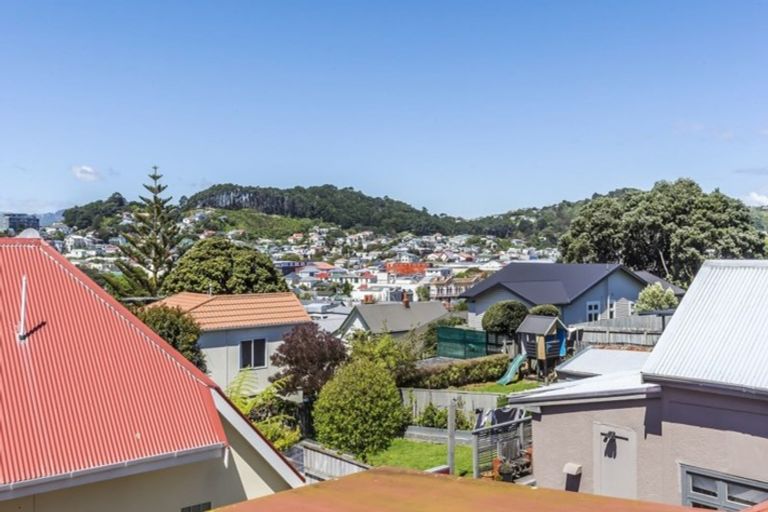 Photo of property in 2/245 Adelaide Road, Newtown, Wellington, 6021