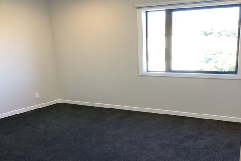 Photo of property in 15 Ron Deal Way, Epuni, Lower Hutt, 5011