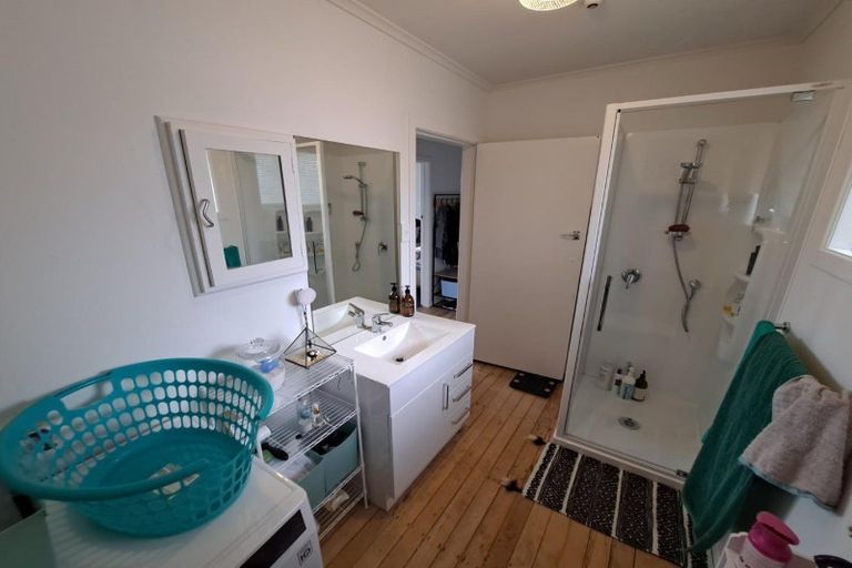 Photo of property in 220 Powderham Street, New Plymouth, 4310