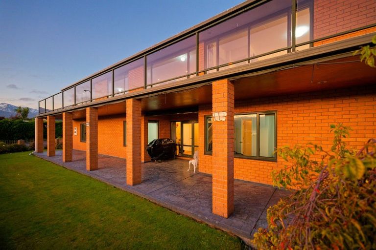 Photo of property in 1 Tui Road, South Bay, Kaikoura, 7300