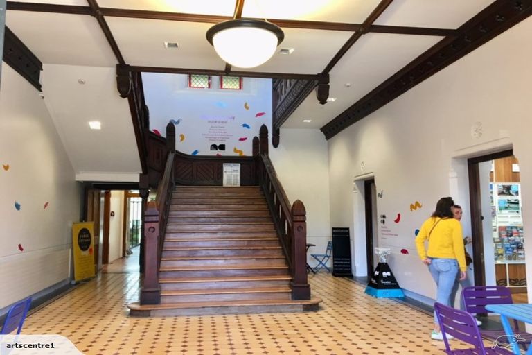 Photo of property in 28 Worcester Street, Hampden, 9410