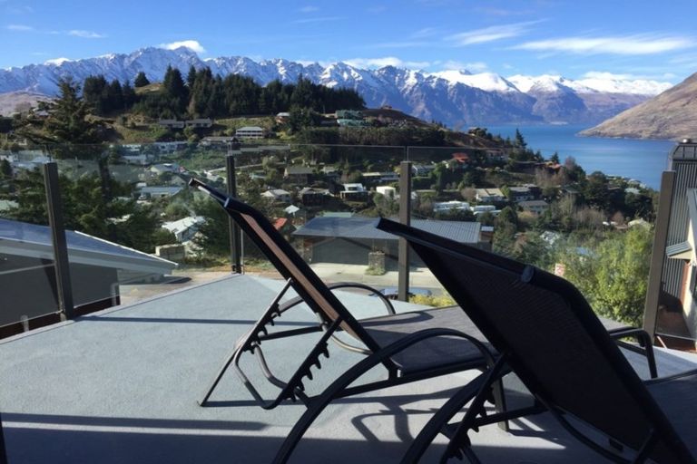 Photo of property in 49b Dart Place, Fernhill, Queenstown, 9300