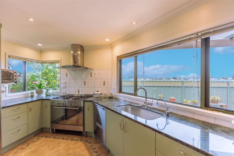 Photo of property in 248 Kennedy Road, Onekawa, Napier, 4110