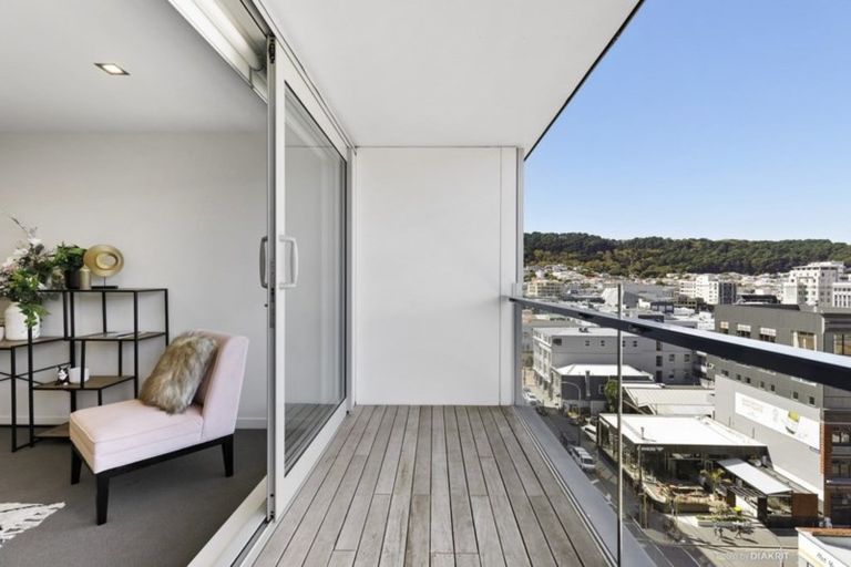 Photo of property in Monument Apartments, 9c/245 Wakefield Street, Te Aro, Wellington, 6011