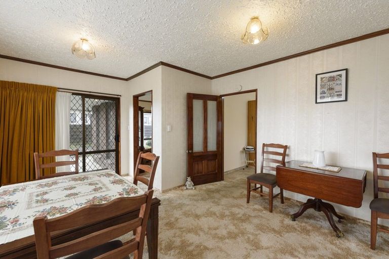 Photo of property in 8 Renata Road, Otaki, 5512