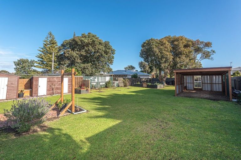 Photo of property in 45 Mosston Road, Castlecliff, Whanganui, 4501