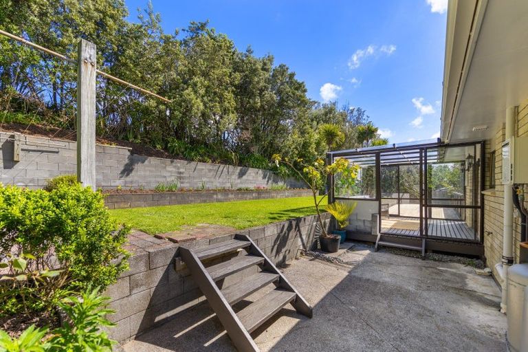 Photo of property in 37 Herekawe Drive, Spotswood, New Plymouth, 4310
