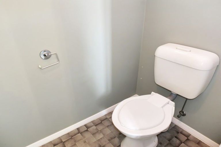 Photo of property in 26 Pratt Avenue, Foxton Beach, Foxton, 4815