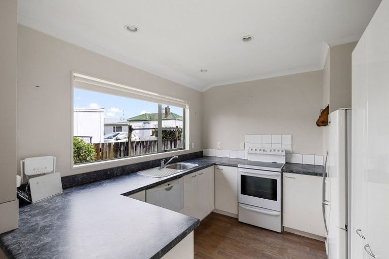 Photo of property in 11 Bradley Street, Paeroa, 3600