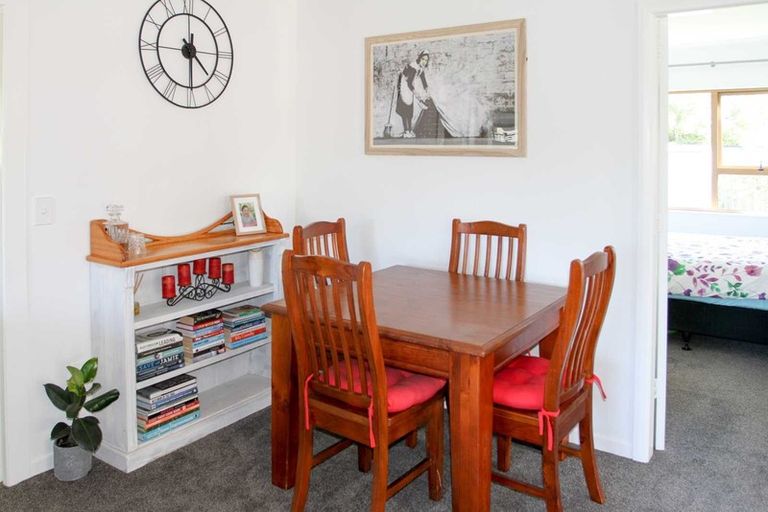 Photo of property in 64 Waimea West Road, Brightwater, 7022