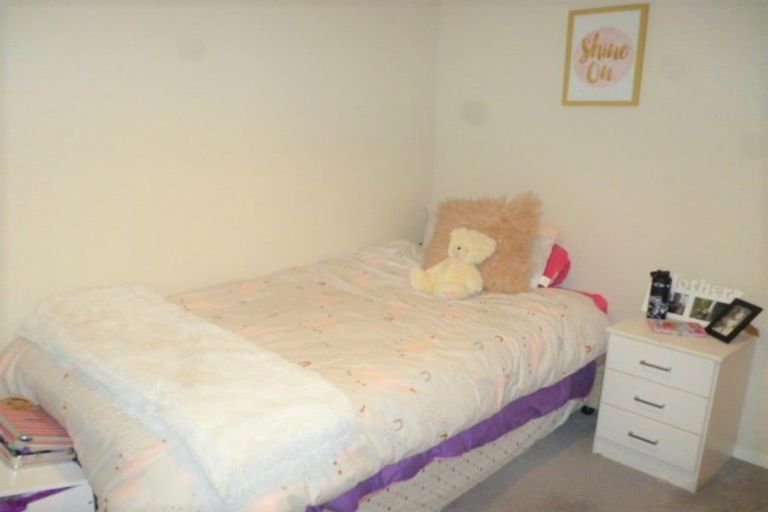 Photo of property in 51 Hampden Street, Picton, 7220