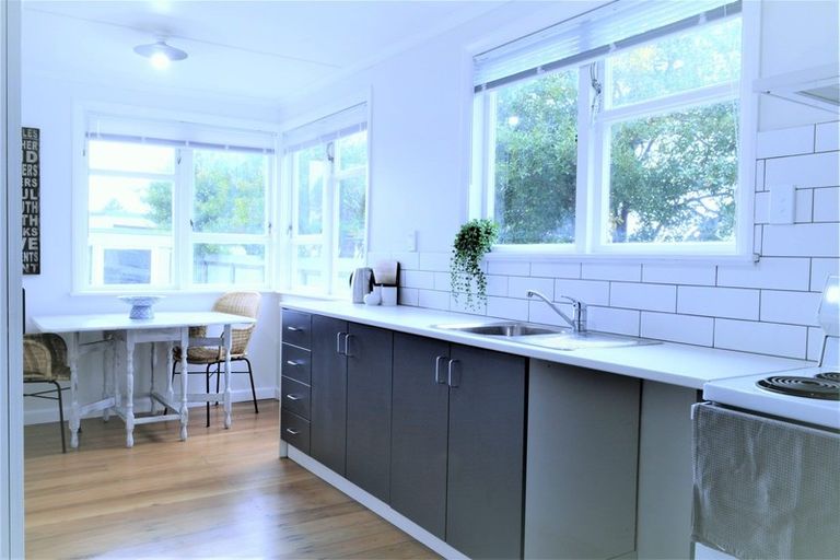 Photo of property in 12 Peterhead Avenue, Flaxmere, Hastings, 4120