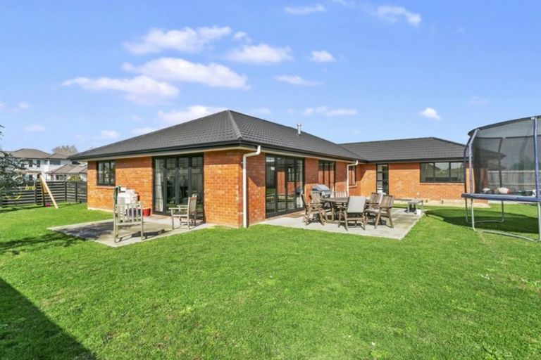 Photo of property in 19 O'sullivan Drive, Matamata, 3400