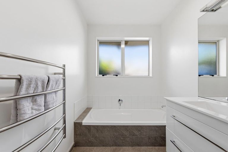 Photo of property in 12 Sophia Gardens, Halswell, Christchurch, 8025