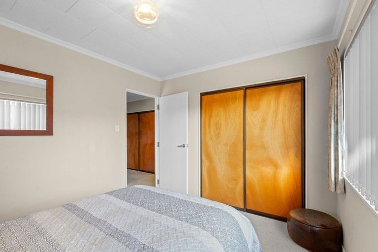 Photo of property in 1/81 Tukapa Street, Westown, New Plymouth, 4310