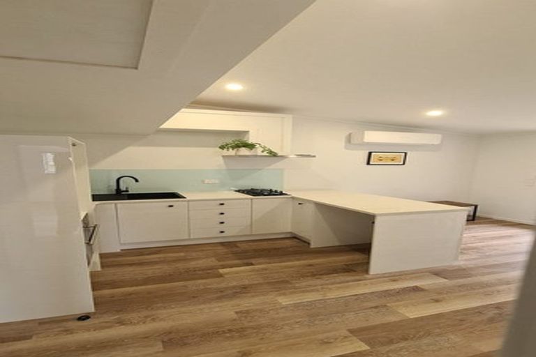 Photo of property in 54 Princes Street, Cambridge, 3434