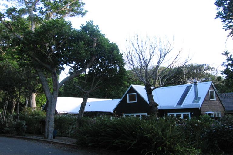 Photo of property in 11 River Glade, Waikanae, 5036