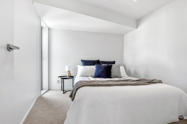 Photo of property in Soho Apartments, 1003/74 Taranaki Street, Te Aro, Wellington, 6011