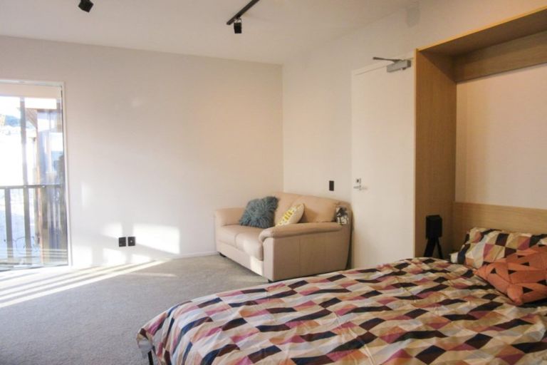 Photo of property in Vedado Apartments, 301/41 Hopper Street, Mount Cook, Wellington, 6011