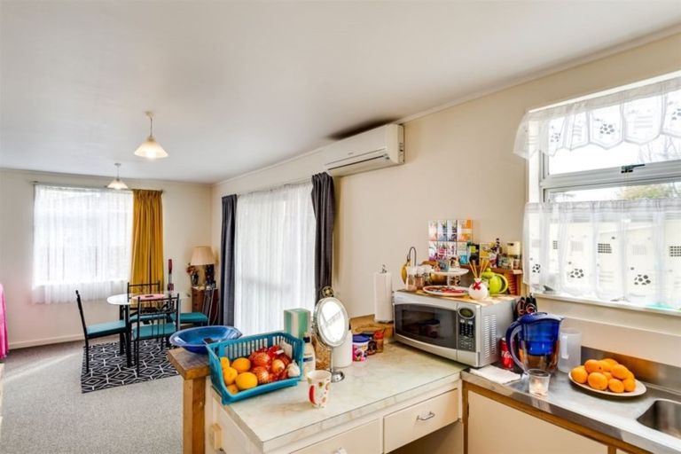 Photo of property in 9 Currie Street, Greenmeadows, Napier, 4112