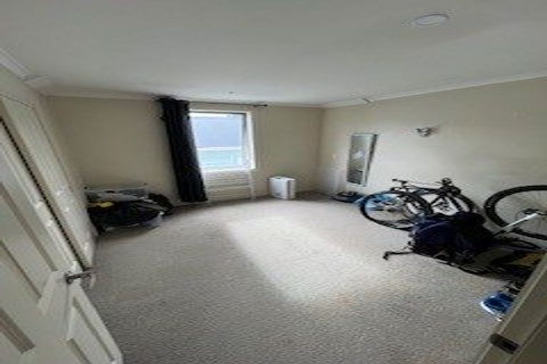 Photo of property in 66a Constable Street, Newtown, Wellington, 6021