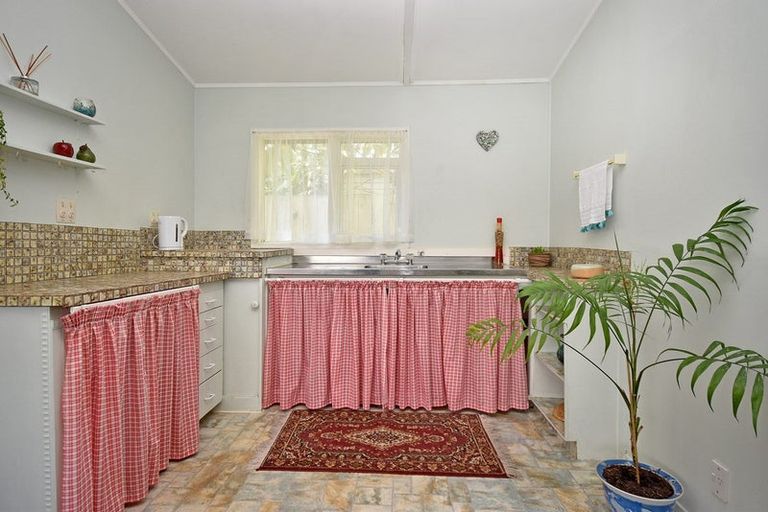 Photo of property in 22 Mataroa Road, Mount Wellington, Auckland, 1062