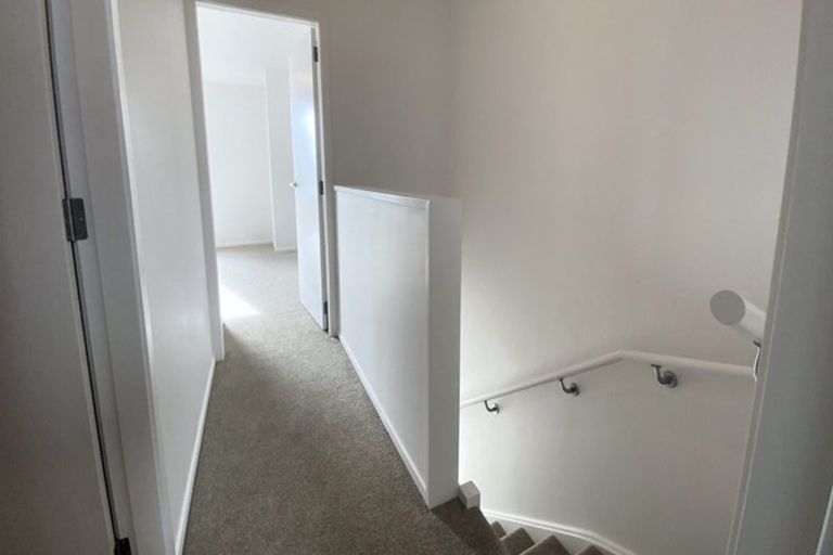 Photo of property in 23 Kamahi Place, Paraparaumu, 5032