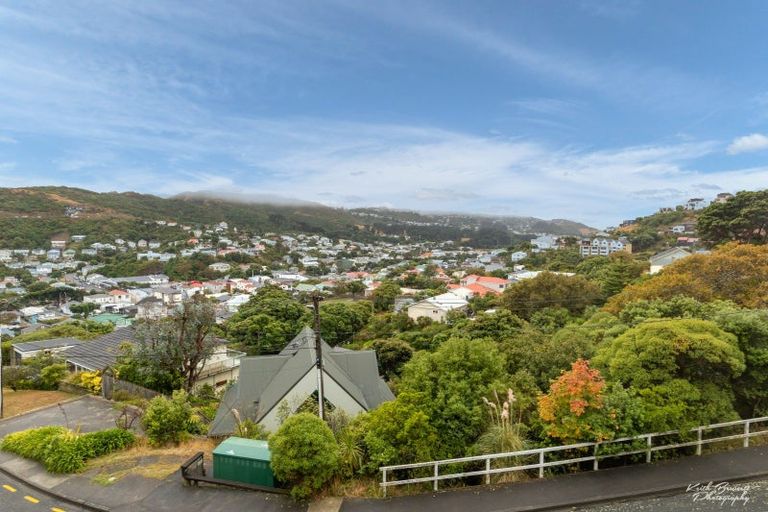 Photo of property in 131 Volga Street, Island Bay, Wellington, 6023
