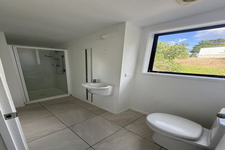 Photo of property in 23 James Paige Lane, Riverhead, Albany, 0793