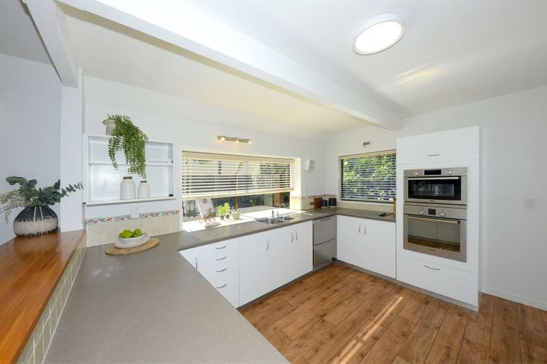 Photo of property in 1/10 Glenburn Place, Avonhead, Christchurch, 8042