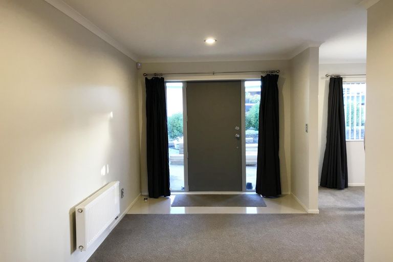 Photo of property in 17 Kilbryde Crescent, Pokeno, 2402