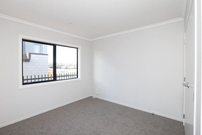 Photo of property in 2/19 Onukutara Place, Huntington, Hamilton, 3281