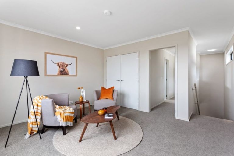 Photo of property in 22 Peihana Road, Hobsonville, Auckland, 0616