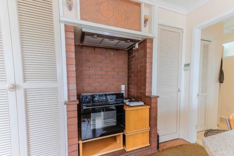 Photo of property in 60a Skerman Street, Marton, 4710