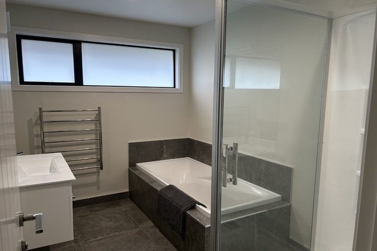 Photo of property in 4 Kuini Place, Motueka, 7120