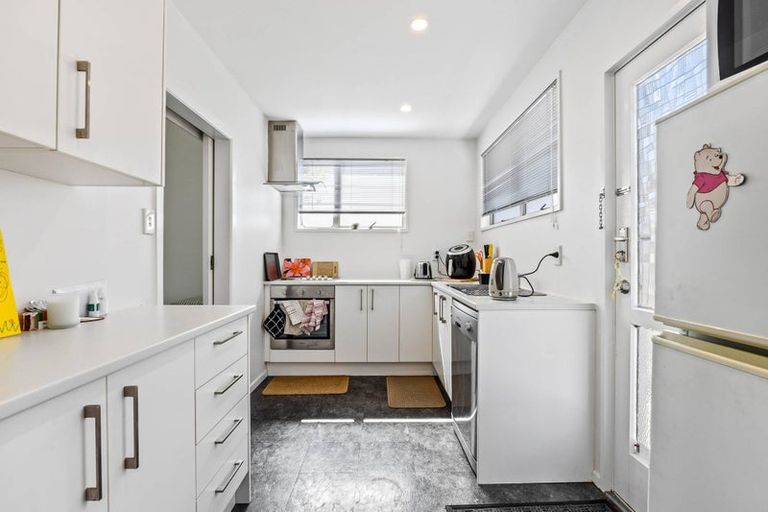 Photo of property in 76 Trafalgar Street, St Albans, Christchurch, 8014