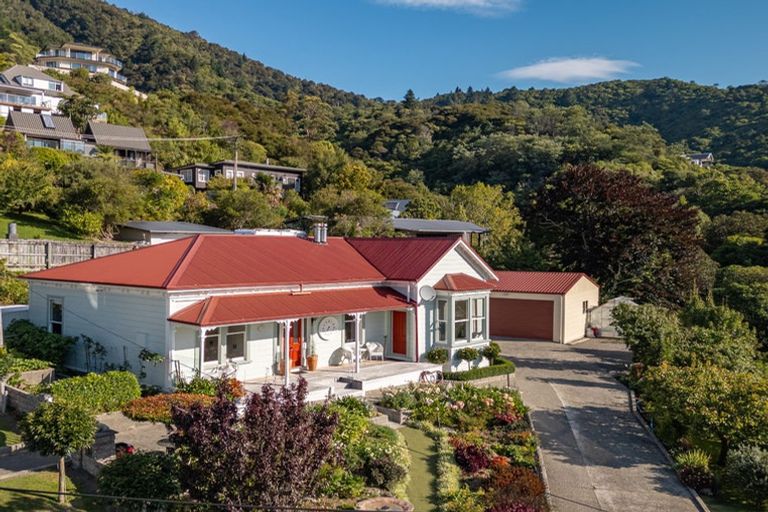 Photo of property in 7 Rutland Street, Picton, 7220